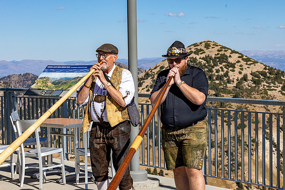 alphorns-312A1736